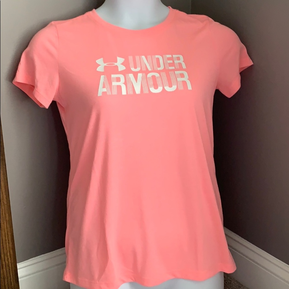 Under Armour tee